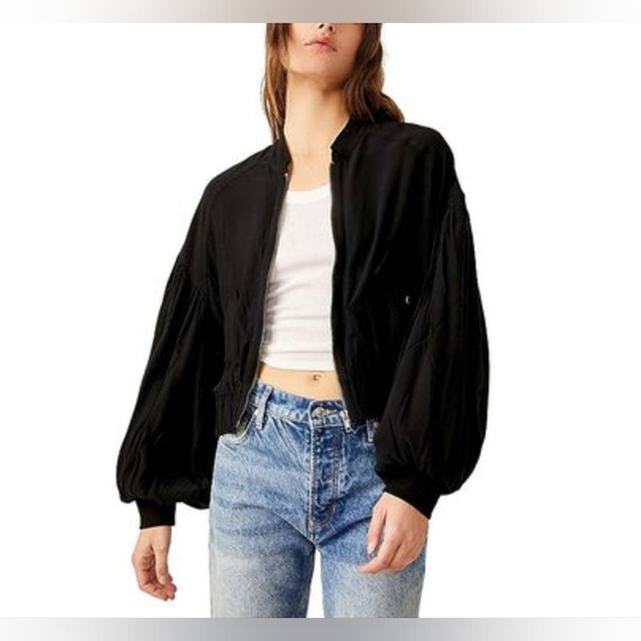 🥳HP🥳NWT FREE PEOPLE BLACK RELAXED FIT BOMBER JACKET WITH BALLOON SLEEVES XL - Picture 1 of 12